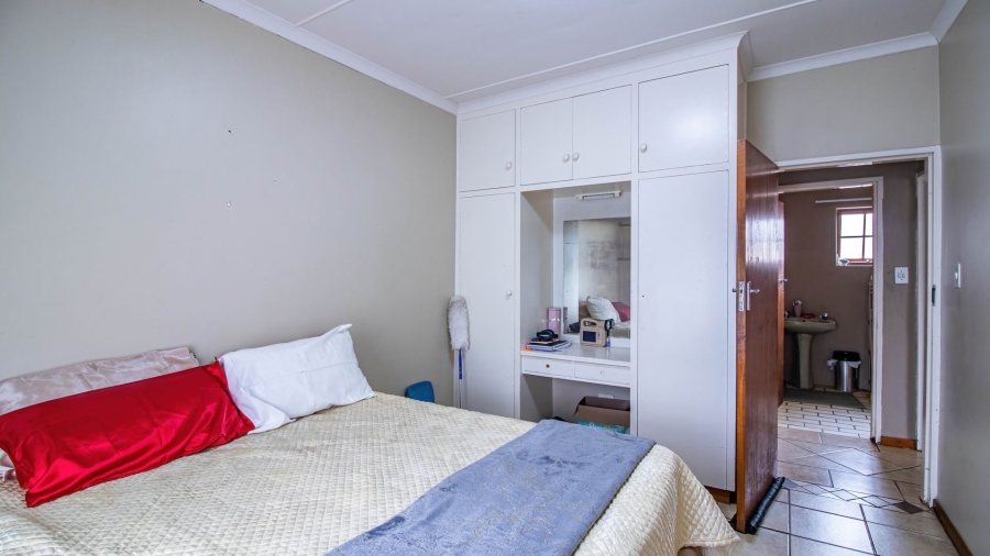 9 Bedroom Property for Sale in West Bank Eastern Cape